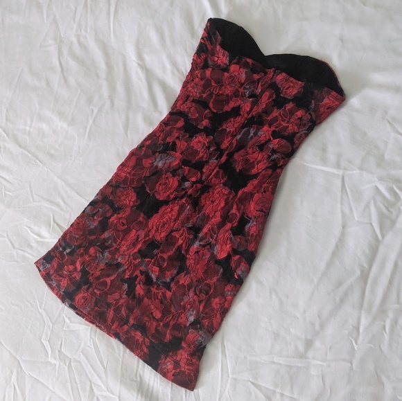 Bailey Blue Rose Dress - Picture 2 of 6